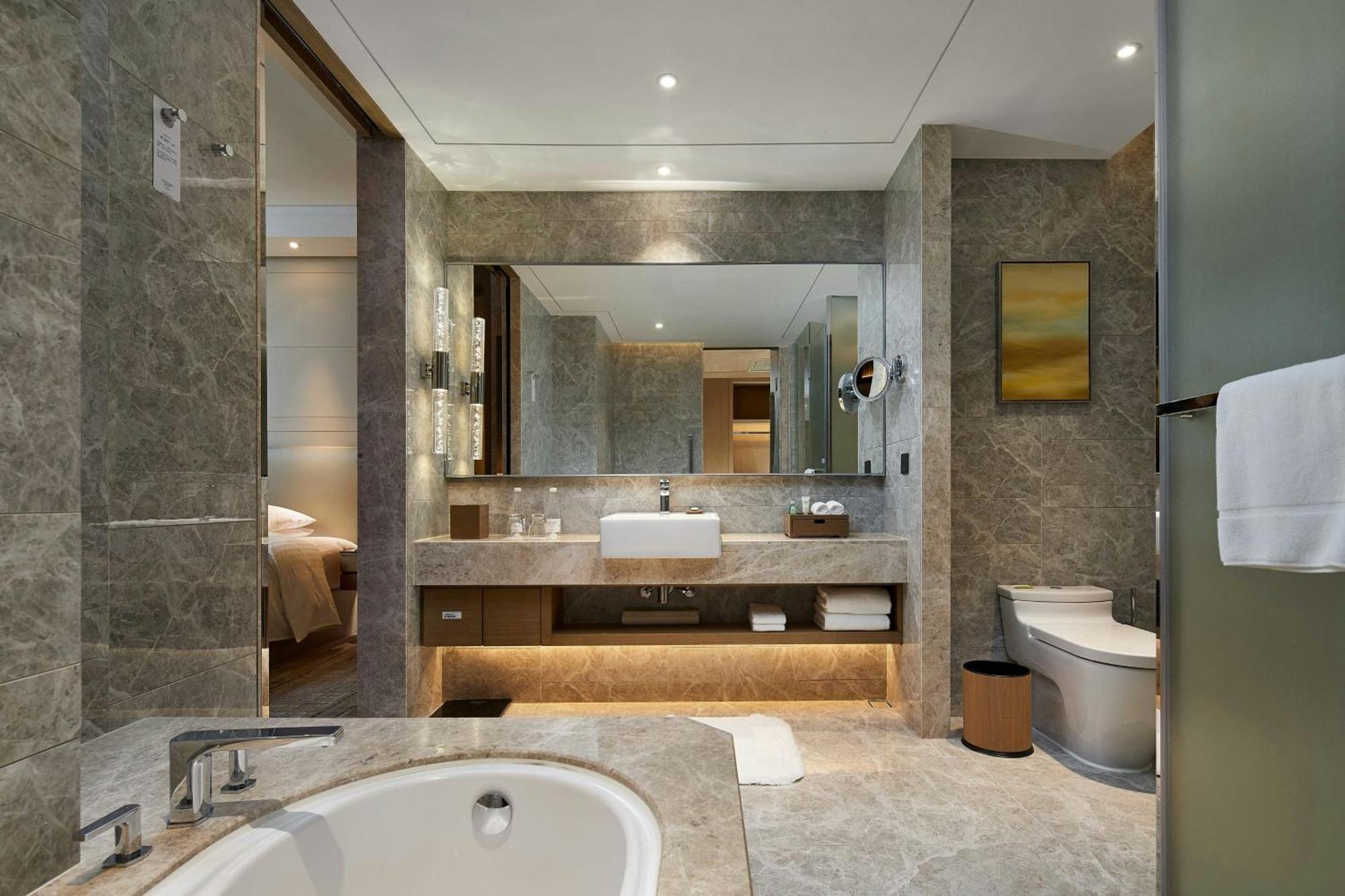 Courtyard By Marriott Xinchang Bagian luar foto